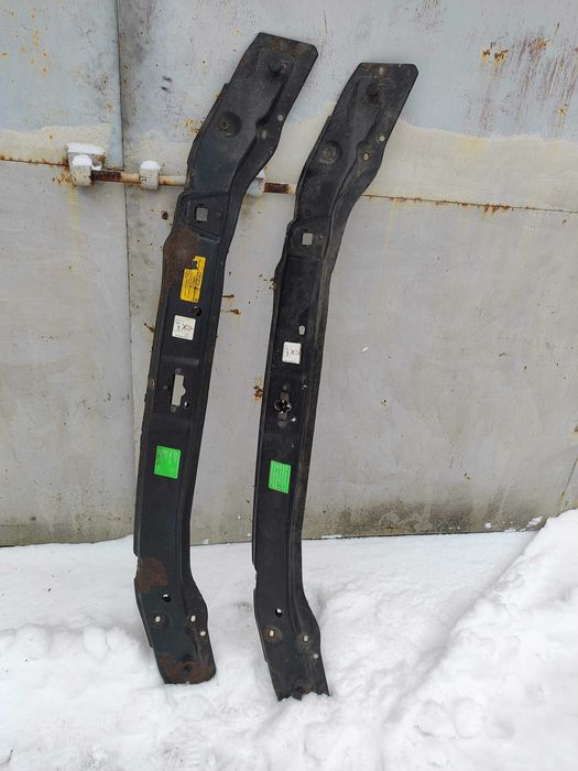 Підкапотна планка ВІТО 638 Подкапотна планка