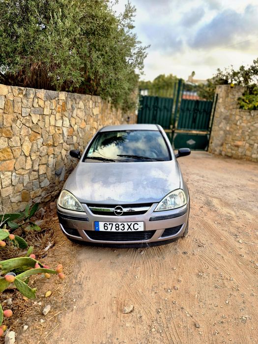 Opel Corsa 1.2 – 2004 | Revisado | IUC e Inspeção pagos