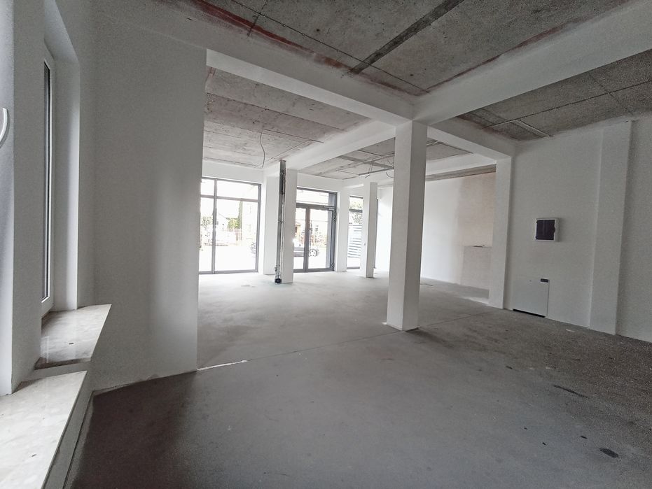 Wynajmę lokale biurowo- usługowe 58m2/ 67m2/ 125m2