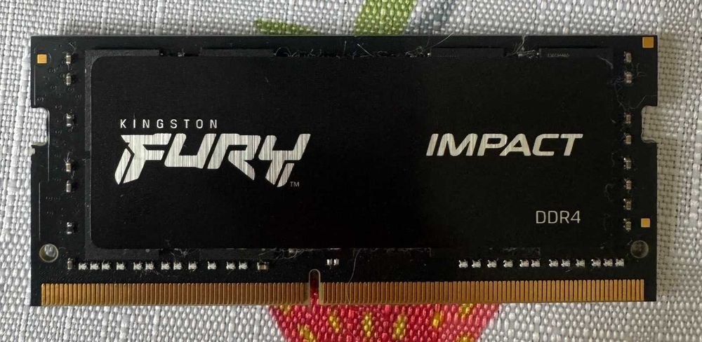 Оперативна пам'ять для ноутбука Kingston Fury DDR4 32GB