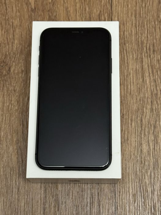 Айфон iPhone 11 64 gb акб 100%