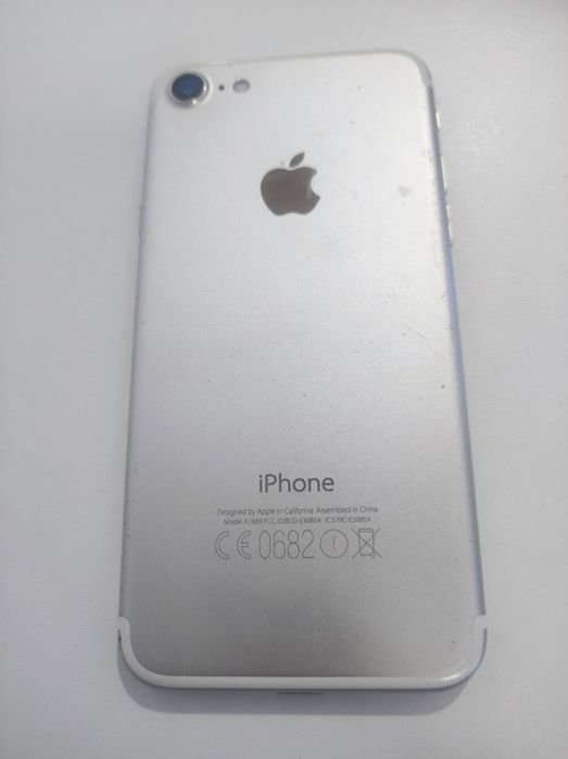 Vendo IPHONE Bom.