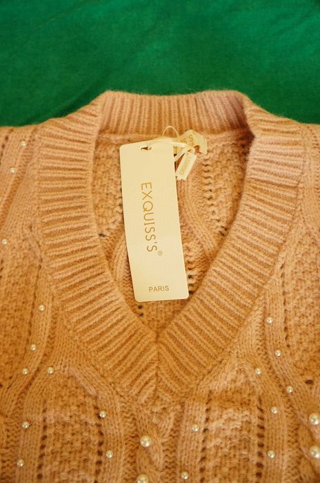 Sweter z perełkami koralikami allie róż oversize Exquiss’s Paris 42 44