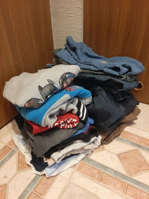 Mega paka ubranek 134-140 chłopiec