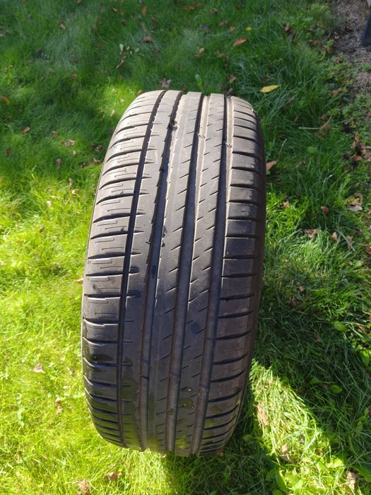 Opona michelin 235/60 R 18 suv