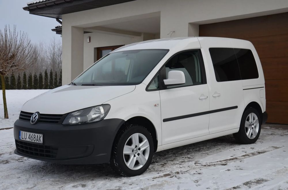 Volkswagen Caddy 1.6 TD facelift trendline Salon Polska serwisowany stan Idealny