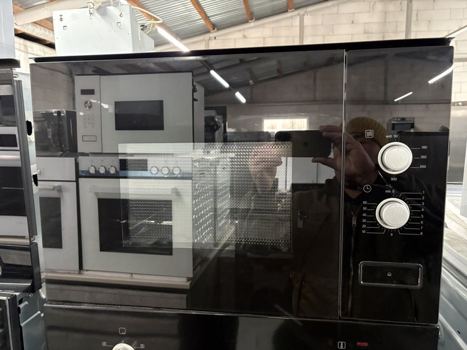 Вбудована мікрохвильова піч Bosch BFL520MS0/03 (А090404) Нова