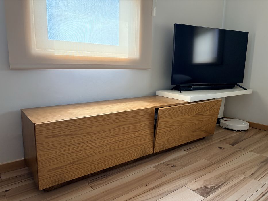 Armário TV Design Moderno em Carvalho + Suporte TV Branco | Excelente Estado