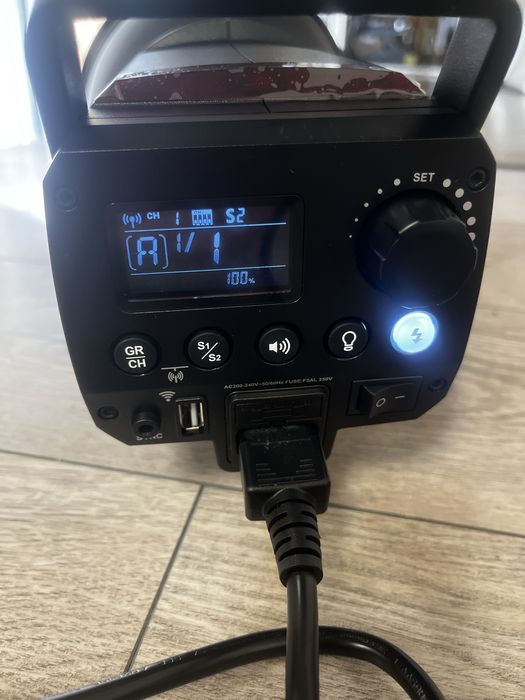 Нова студійна спалах-лампа Godox MS300V 300Ws | Для фото / студії