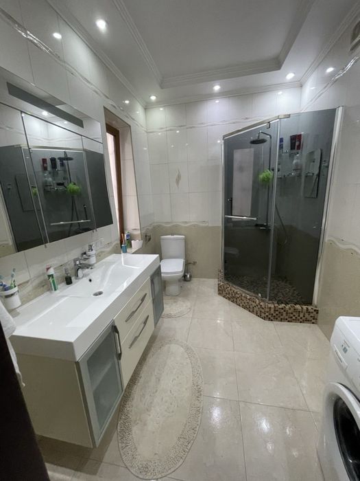 Продам дом на Таирова /Левитана