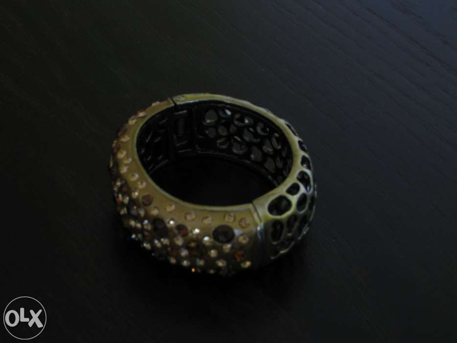 Pulseira de Metal e Brilhantes Castanha - Descida de Preço