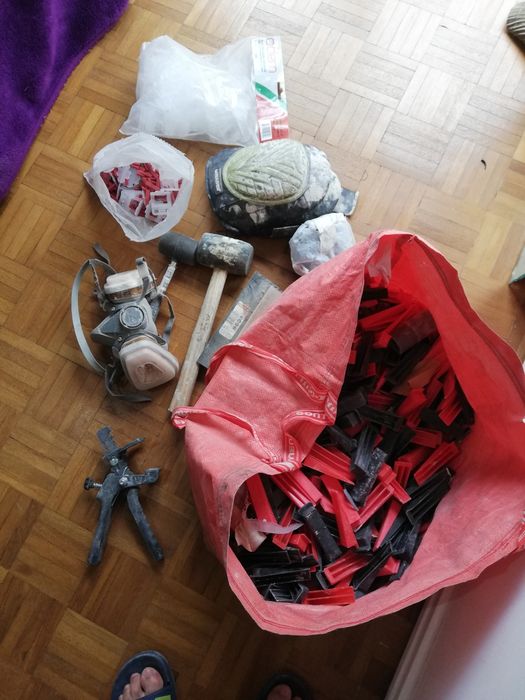 Riscador ribi  +saco de cunhas..