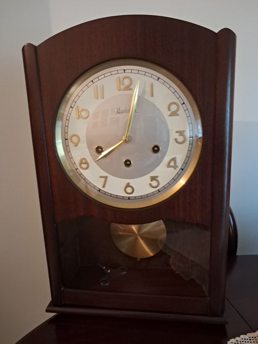 Relogio Reguladora com Avé Maria de Fatima e Westminst a funcionar bem