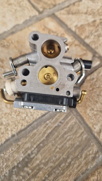 оригінальний карбіратор для бензопили husqwarna