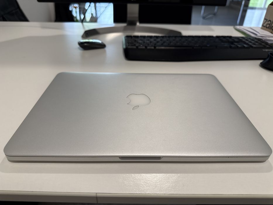 Macbook Pro (2015)