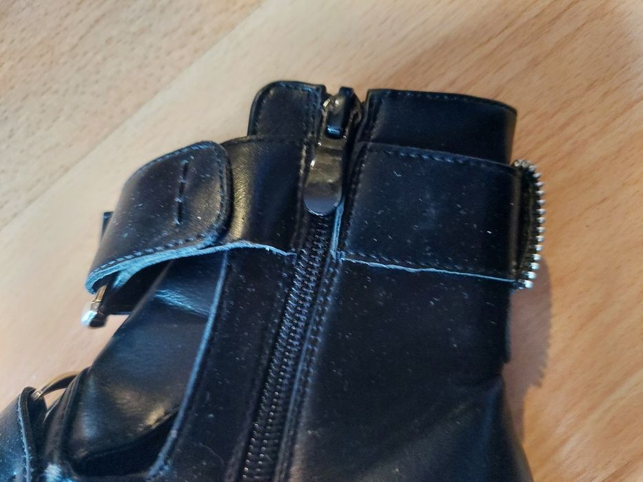 botki | sztyblety | minićwieki | paski | klamry | gothic | goth