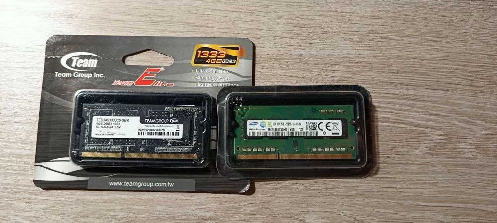 Дві плашки 4Gb DDR3 для ноутбуків