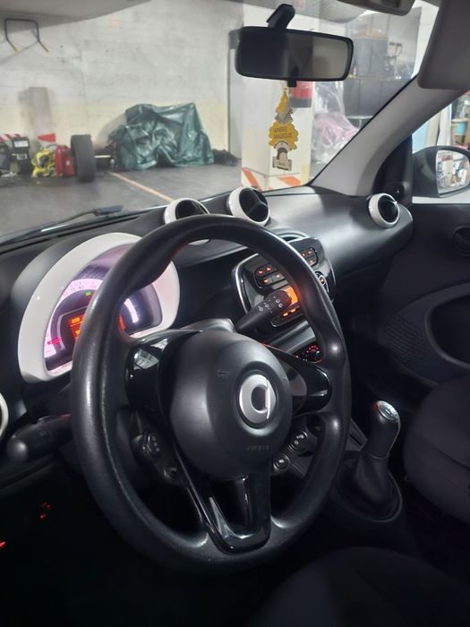 Smart Fortwo 1.0 2015 – 93.000 km