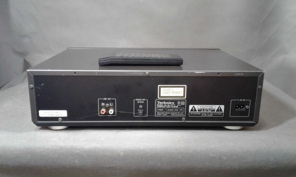TECHNICS SL-P777+pilot,odtwarzacz cd