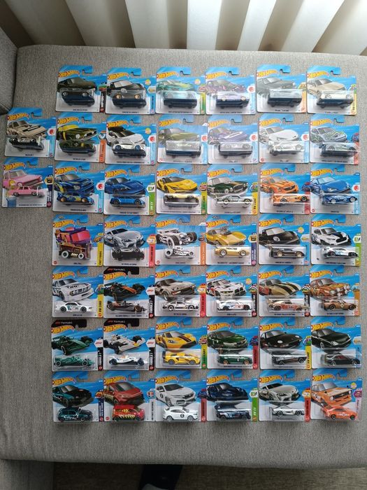 Hot wheels mainlines