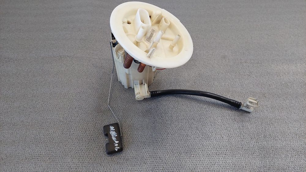 Bomba de combustível AUDI A4 Avant (8K5, B8)