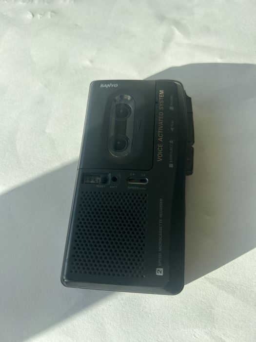 Gravador Sanyo voice activated system