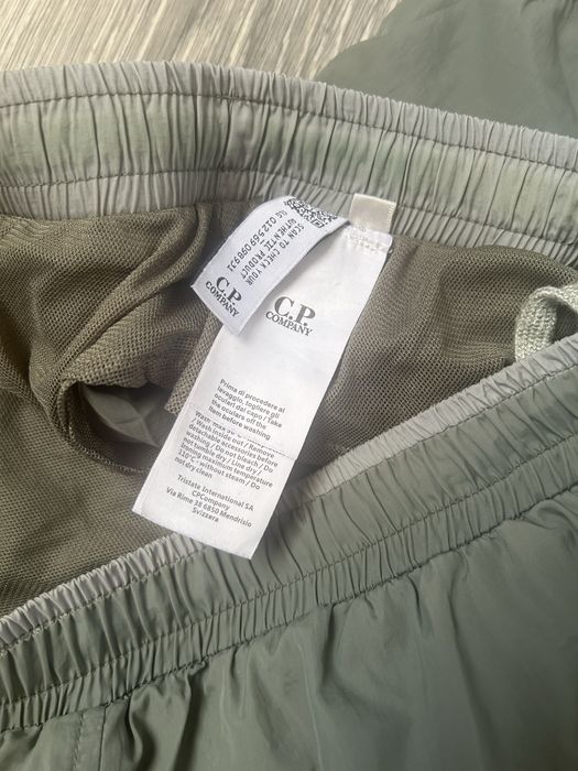 Шорты cp company хаки