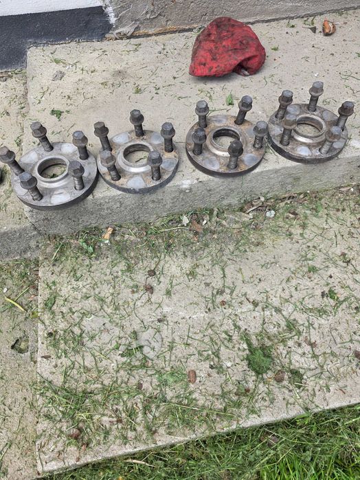 Dystanse 5x112 audi