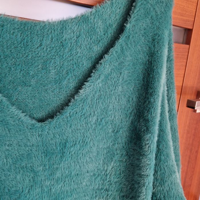 Sweter damski puchacz