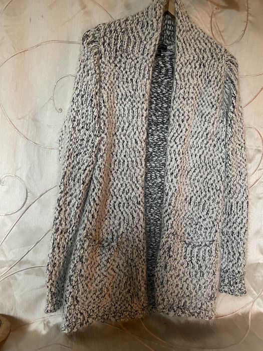 Nowy sweter Amisu  r. uniwersalny