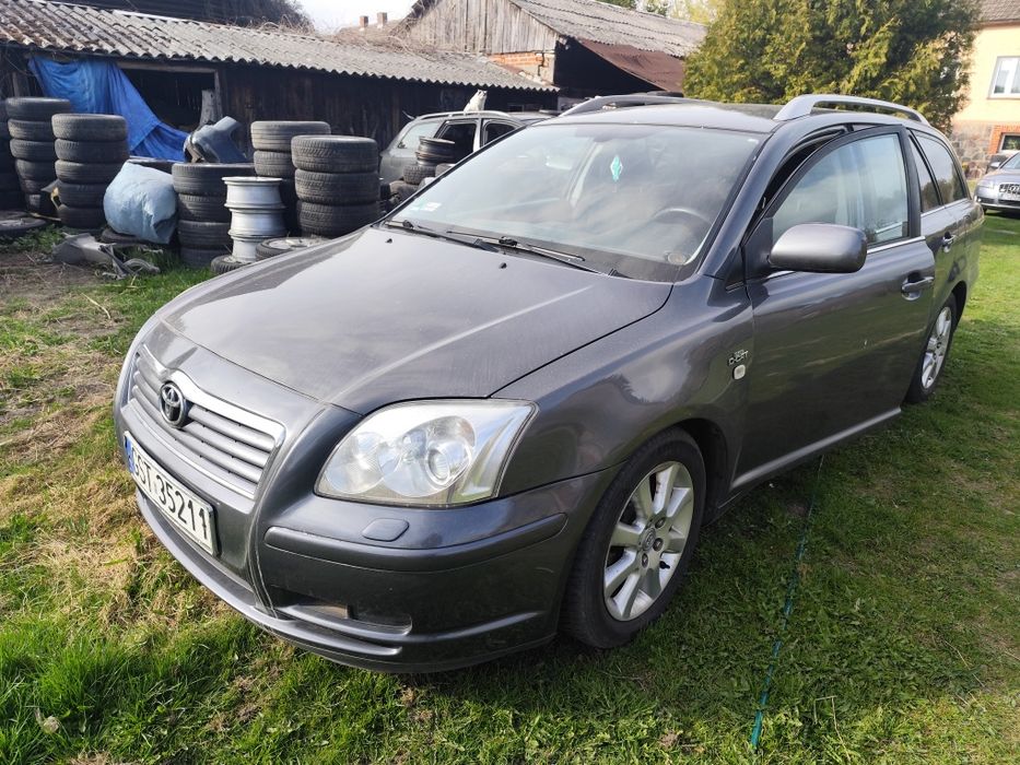 Toyota Avensis T25 2.2 diesel D4D kombi, lakier 1F6  wnętrze - fotel, podsufitka, kanapa, inne części