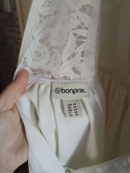 Sprzedam suknię ślubną SprZedje na VINTED