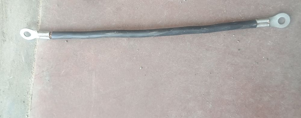 Клема высоковольтная.