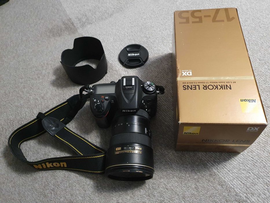 Nikon D7100 + об'єктиви 17-55, 35 (новий), 18-105 (kit) з UV фільтрами