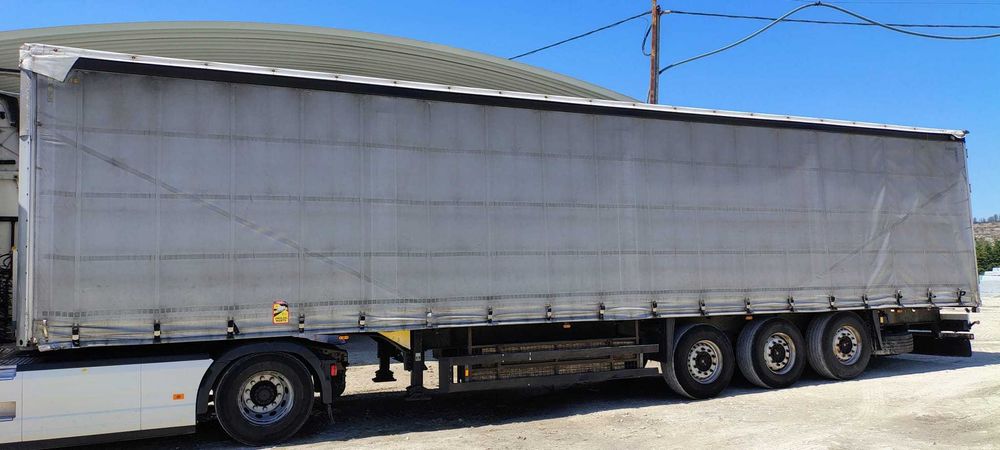 Semi Reboque schmitz de 2012