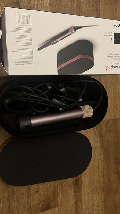 Dyson Airwrap i.d. HS08