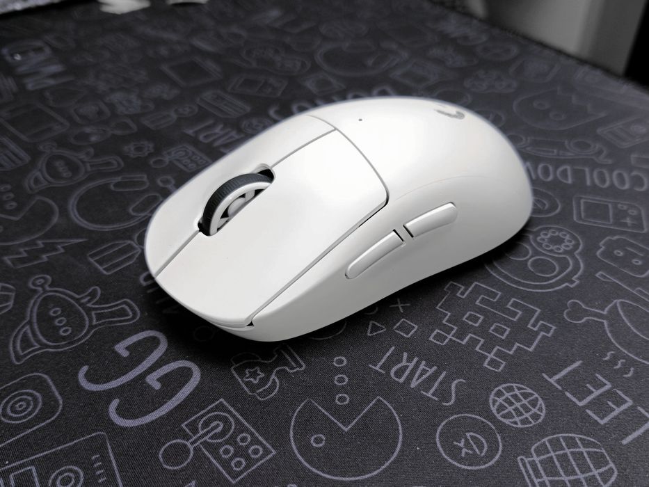 Logitech G Pro X Superlight Branco - Rato Gaming Wireless 2.4GHz