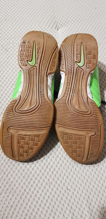 Buty halówki Nike r. 36