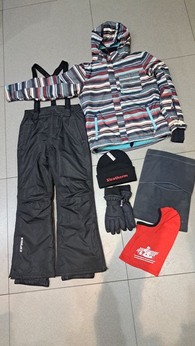 Костюм лыжный мужской на рост 146-152 см.