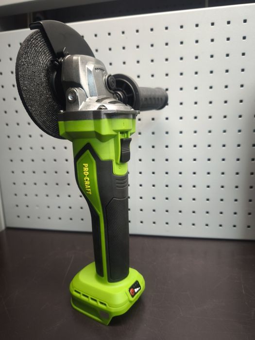 Акумуляторна болгарка Procraft PGA22 (1 акб 4 Аг)