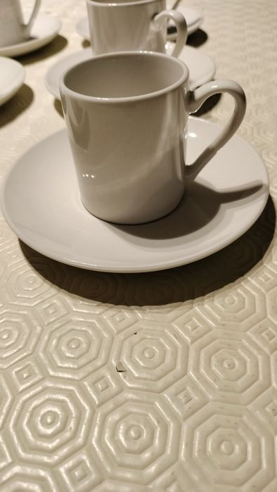 6-Cup Coffee Service with Saucers435182238067609601