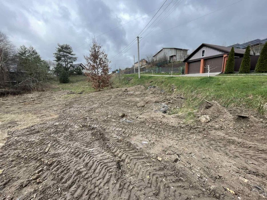 7 сотих Ділянка Будівництво