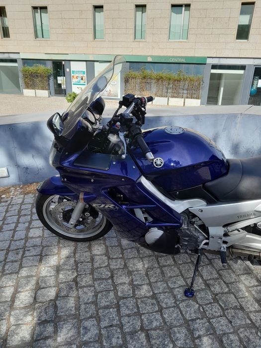 Yamaha FJR 1300 vendo ou troco