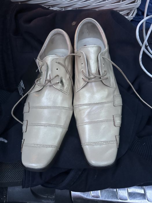 Eleganckie buty meskie nowe