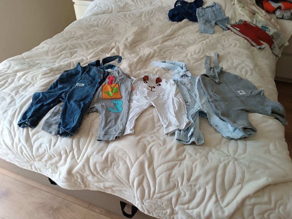 Ogrodniczki niemowlęce 68-74 cm