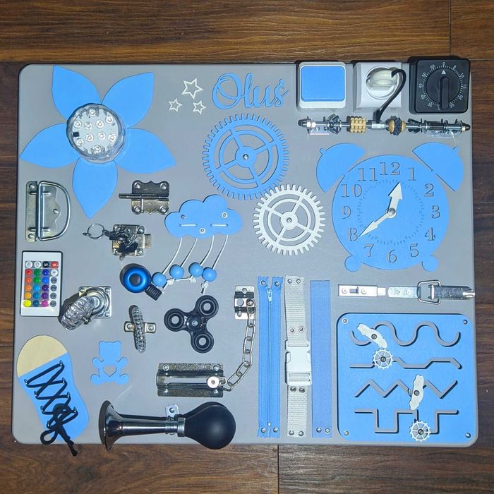 Tablica manipulacyjna sensoryczna Montessori 60cm x 50cm - Błękit Imię