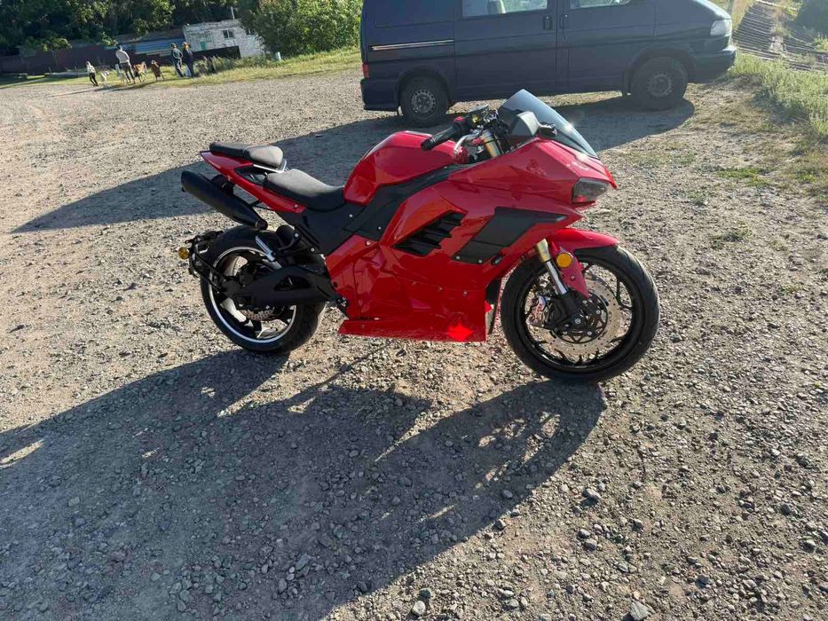 Электромотоцикл / электробайк / электроскутер