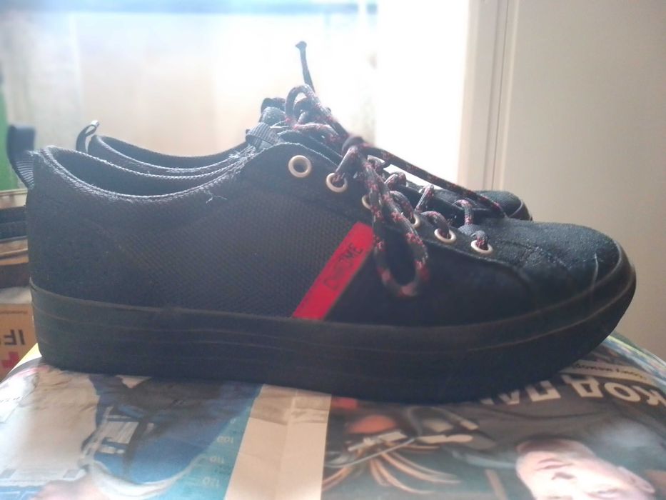 Продам полуботинки