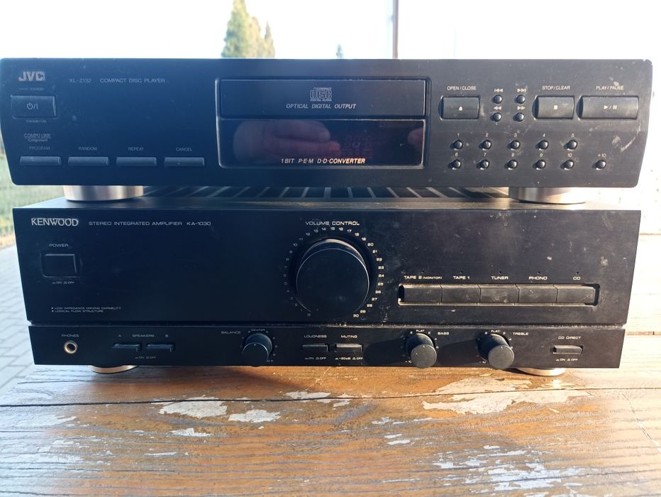 Wzmacniacz Kenwood KA-1030 +CD JVC XL-Z132 Z