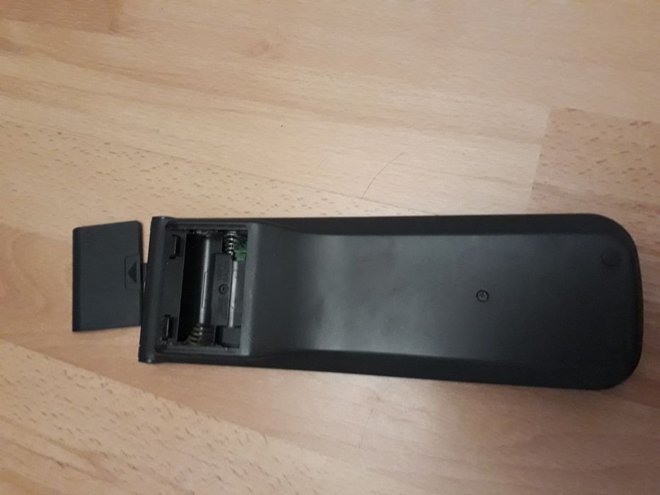 Pilot  Sony RMT-V 104B ( video).